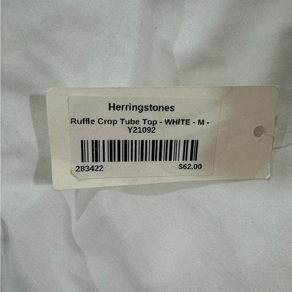 Chic White Ruffled Top - Picture 6 of 6